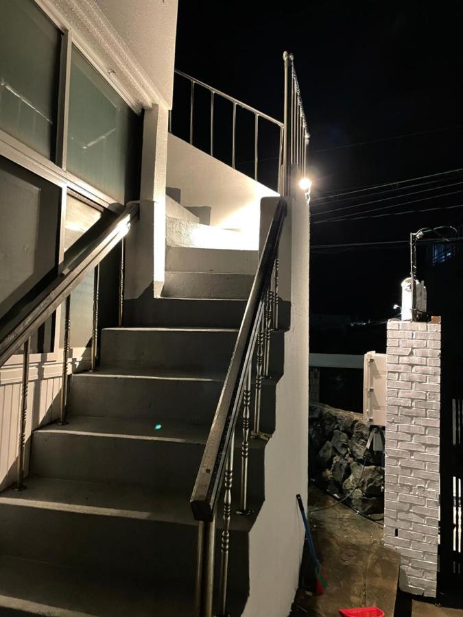 济州市Cozy Sinchon 2548别墅 外观 照片